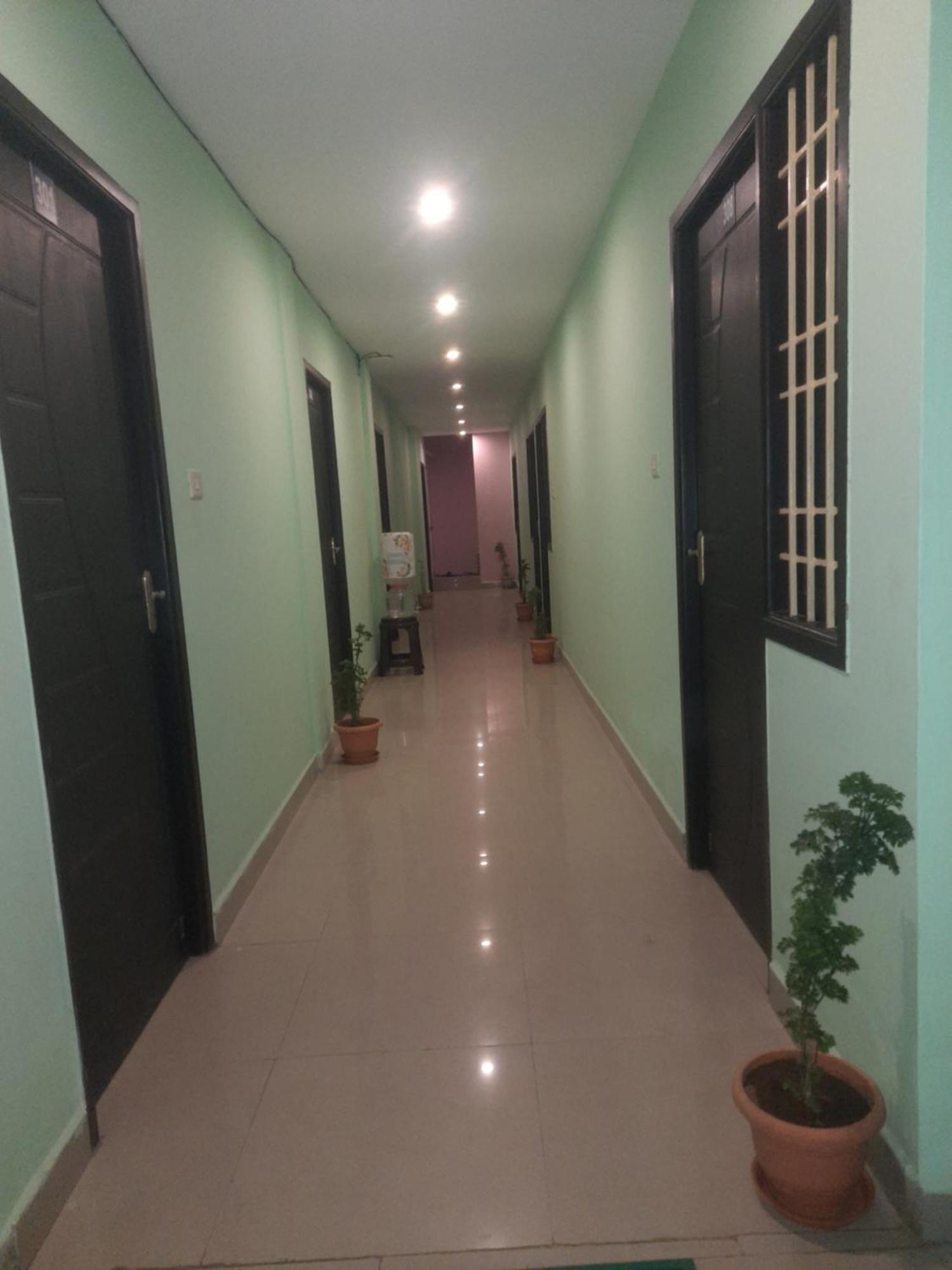 Skyway Rooms ปอนดิเชอรี ภายนอก รูปภาพ